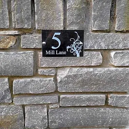 Mill Lane
